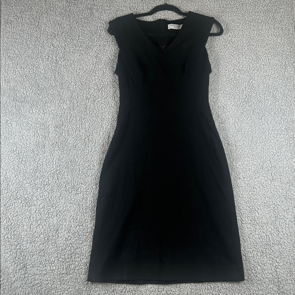 M M. Lafleur Sleeveless Stretchy V-Neck Black Dress Size 6